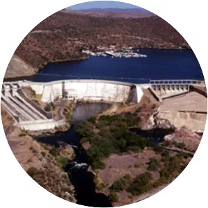 Stewart Mountain Dam