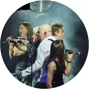 Still Collins - Musical group