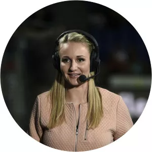 Stine Bjerre - Television presenter