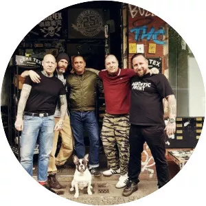 Stomper 98 - Musical group