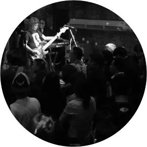 stone metal fire kitti kanjanasatit