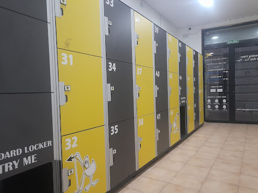 Stow Your Bags - Luggage Storage - Storage facility in Madrid, Spain