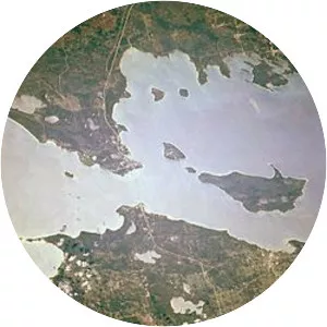 Straits of Mackinac - Narrows