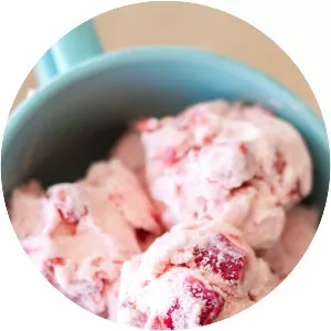 Strawberry ice cream - 