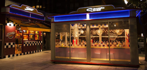 Street Bar - Restaurant