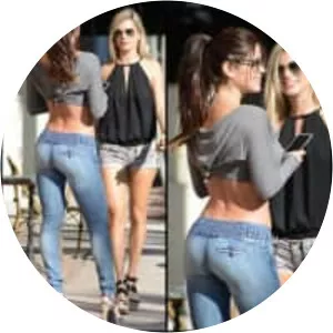 Street Girls - 1975 ‧ Drama ‧ 1h 24m