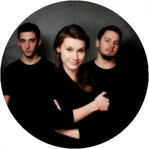 stronaB - Musical group