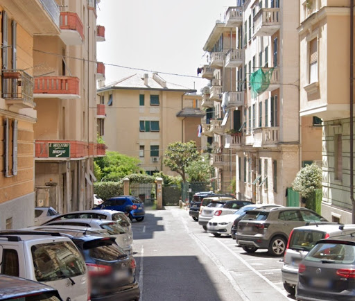 Studio Dentistico Dr. Ghezzi Riccardo - Implantologia, paradontologia, cosmesi dentale