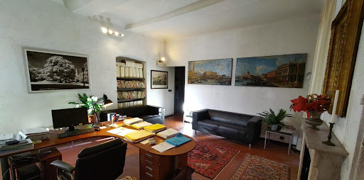 STUDIO LEGALE KUSMIC Avv. Paolo Kusmic, Avv. Vladimir Kusmic, Avv. Chiara Alinovi - Lawyer in Chiavari, Italy