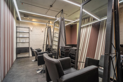 Studiya Krasoty Alekseya Likhachova - Beauty salon in Moscow, Russia