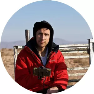 Stupid Man, Smart Phone - British TV series