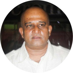 Sudesh Manjrekar photograph