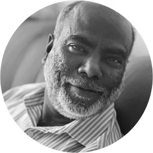 Sudharak Olwe - Photographer