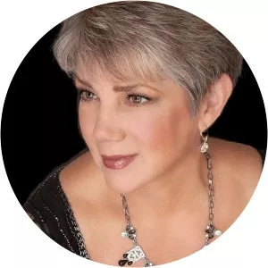 Sue Matsuki - Singer