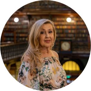 Sue Panagaris photograph