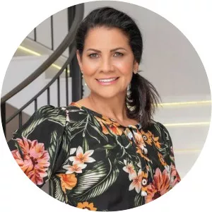 Suely Suita photograph