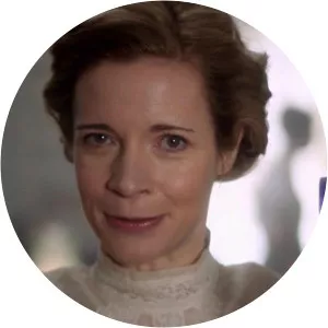 Suffragetteswith Lucy Worsley