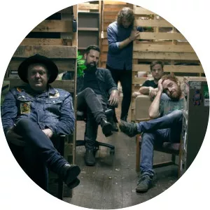 Suicide Swans - Musical artist