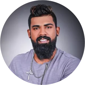 Sujan Fernando - Singer