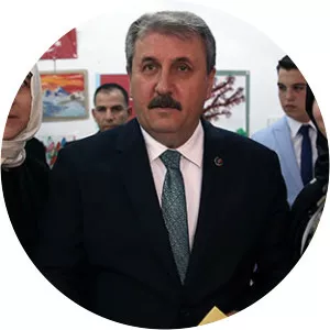 Şükriye Destici - Mustafa Destici's wife