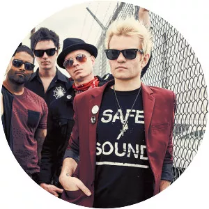 SUM 41 - Rock band