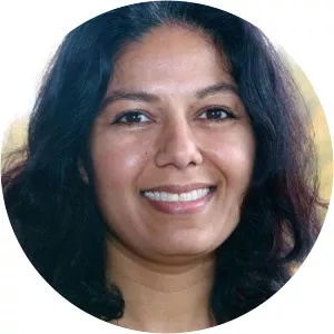 Sumi Ariely photograph