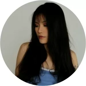 Summer Vee - Musical artist