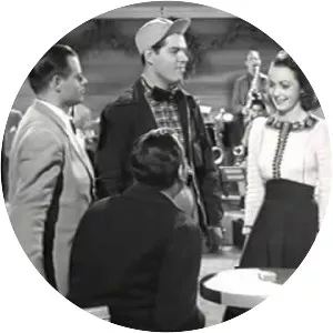 Sun Valley Serenade - 1941 ‧ Black and white/Comedy music ‧ 1h 26m