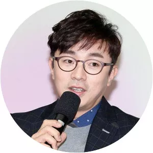 Sung Dae-hyun - South Korean singer-songwriter