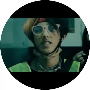 Sunnybone - Musical artist