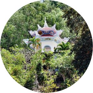 Suoi Do Pagoda Khánh Hòa
