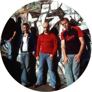 SupaRed - Musical group