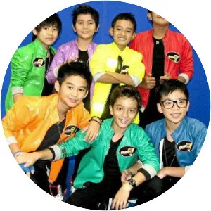 Super7