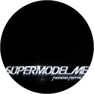 Supermodel Me