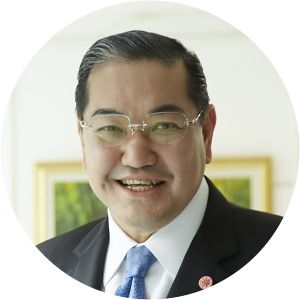 Surakiart Sathirathai