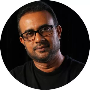 Suresh Maliyadde photograph