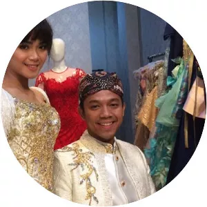 Surya Ibrahim - Sheza Idris' husband