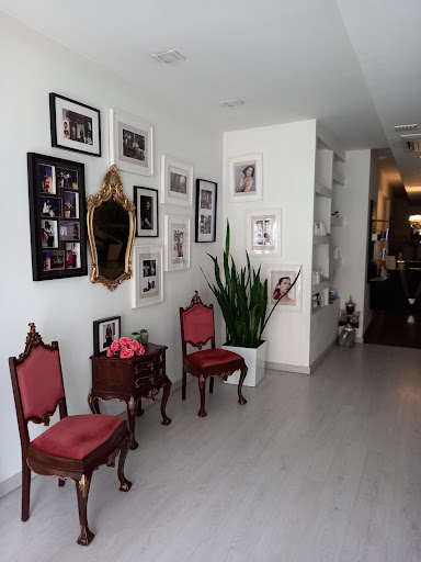 Susana Costa Cabeleireiros - Hair salon in Braga, Portugal