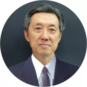 Suthiphand Chirathivat - Author