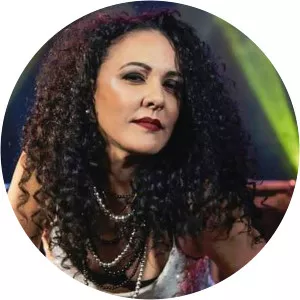 Suylén Milanés - Singer