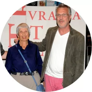 Suzane Bial - Pedro Bial's mother