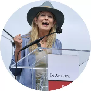 Suzanne Brennan Firstenberg