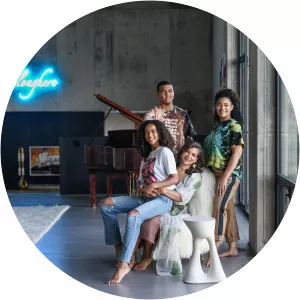 Suzanne McFayden - Robert F. Smith's ex-wife