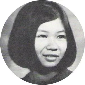 Suzanne O. Jones - Jim Jones' daughter