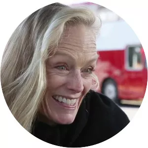 Suzy Amis - American actress