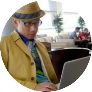 Sy Ren Quah - Author