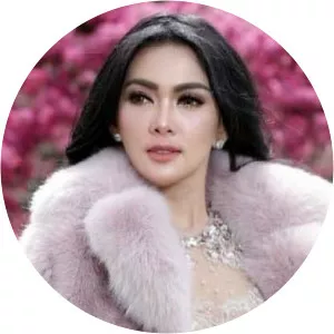 Syahrini - Indonesian singer