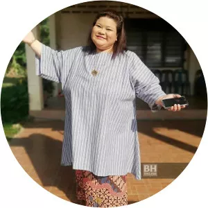 Syanie Hisham - Actor