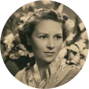 Sybil Evers - Singer