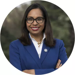 Sydney Kamlager-Dove